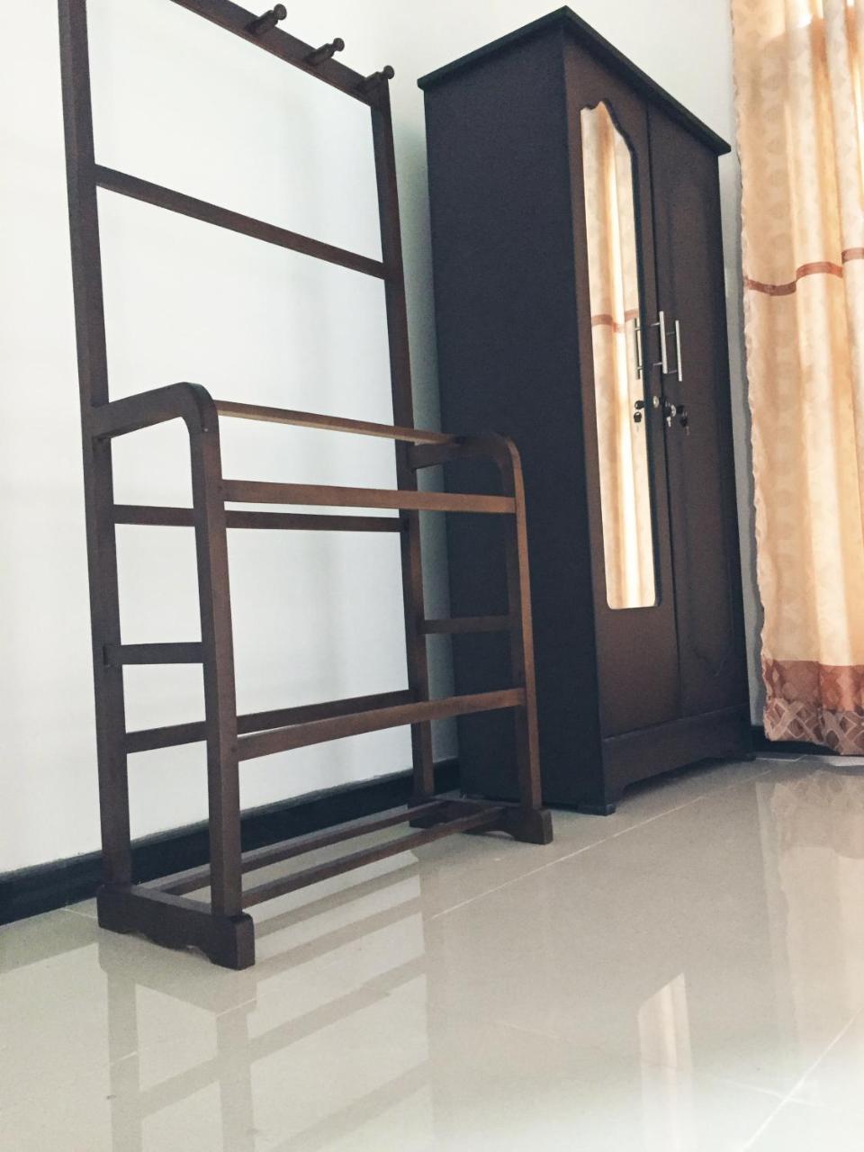 Anthony Guesthouse Hikkaduwa Bagian luar foto