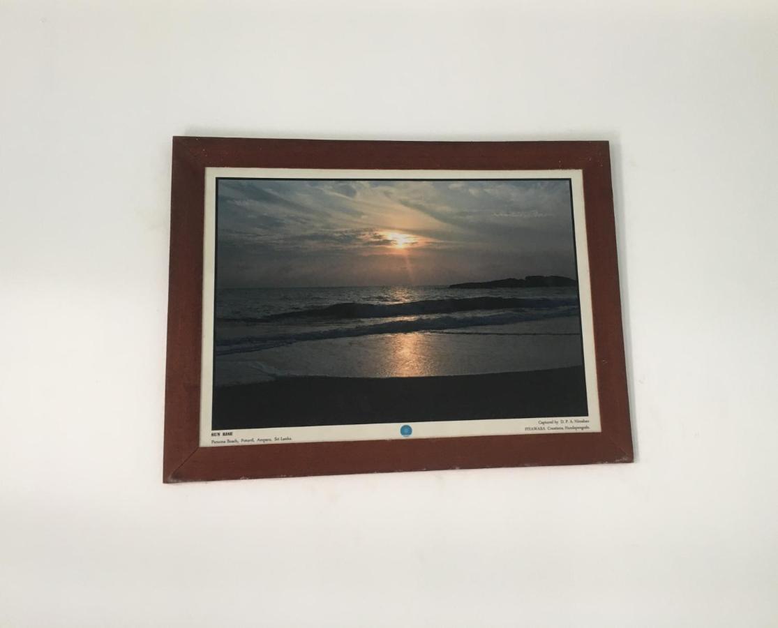 Anthony Guesthouse Hikkaduwa Bagian luar foto